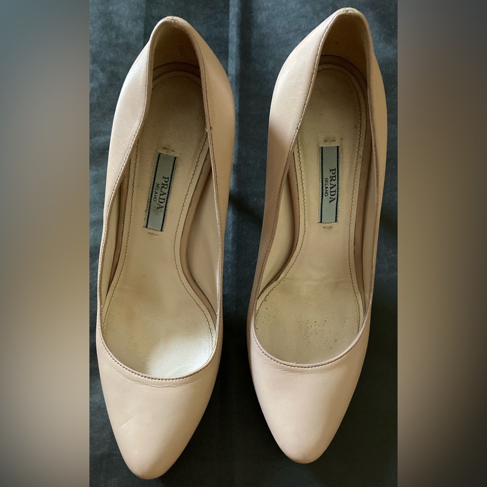 Size US 6 / EU 36 Prada Nude Beige Platform Leather Heels Pumps - Picture 2 of 10
